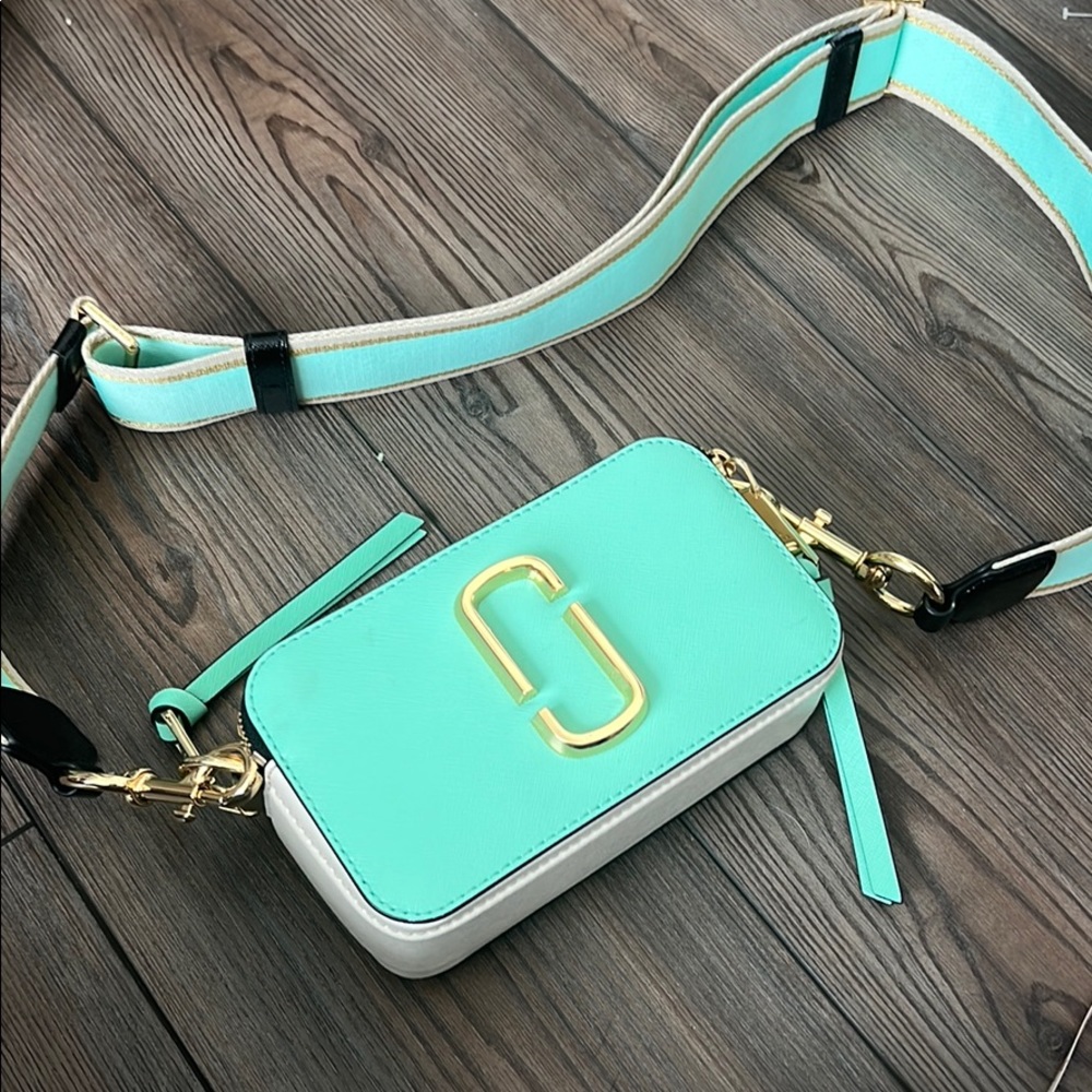 *Juy 4th  sale* Marc Jacobs camera bag